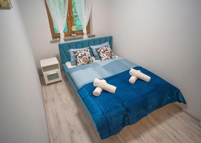 Apartamento Ostoja Lesna *